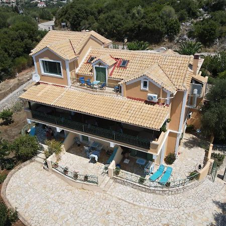 Vegera Apartments Vasilikiadhes Luaran gambar