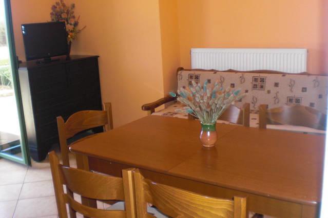 Vegera Apartments Vasilikiadhes Luaran gambar
